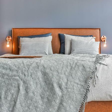 Boutique Hotel Koninginn ฮาร์เลม ภายนอก รูปภาพ